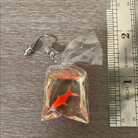 Hand Crafted Gold Fish Earrings - Picture 8 of 8